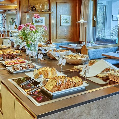 Family Hotel Gutenberg Шена Екстер'єр фото