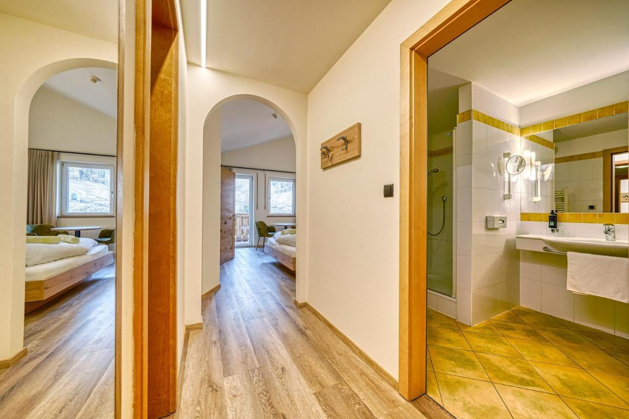 Family Hotel Gutenberg Шена Екстер'єр фото