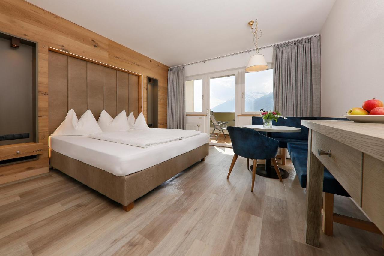 Family Hotel Gutenberg Шена Екстер'єр фото