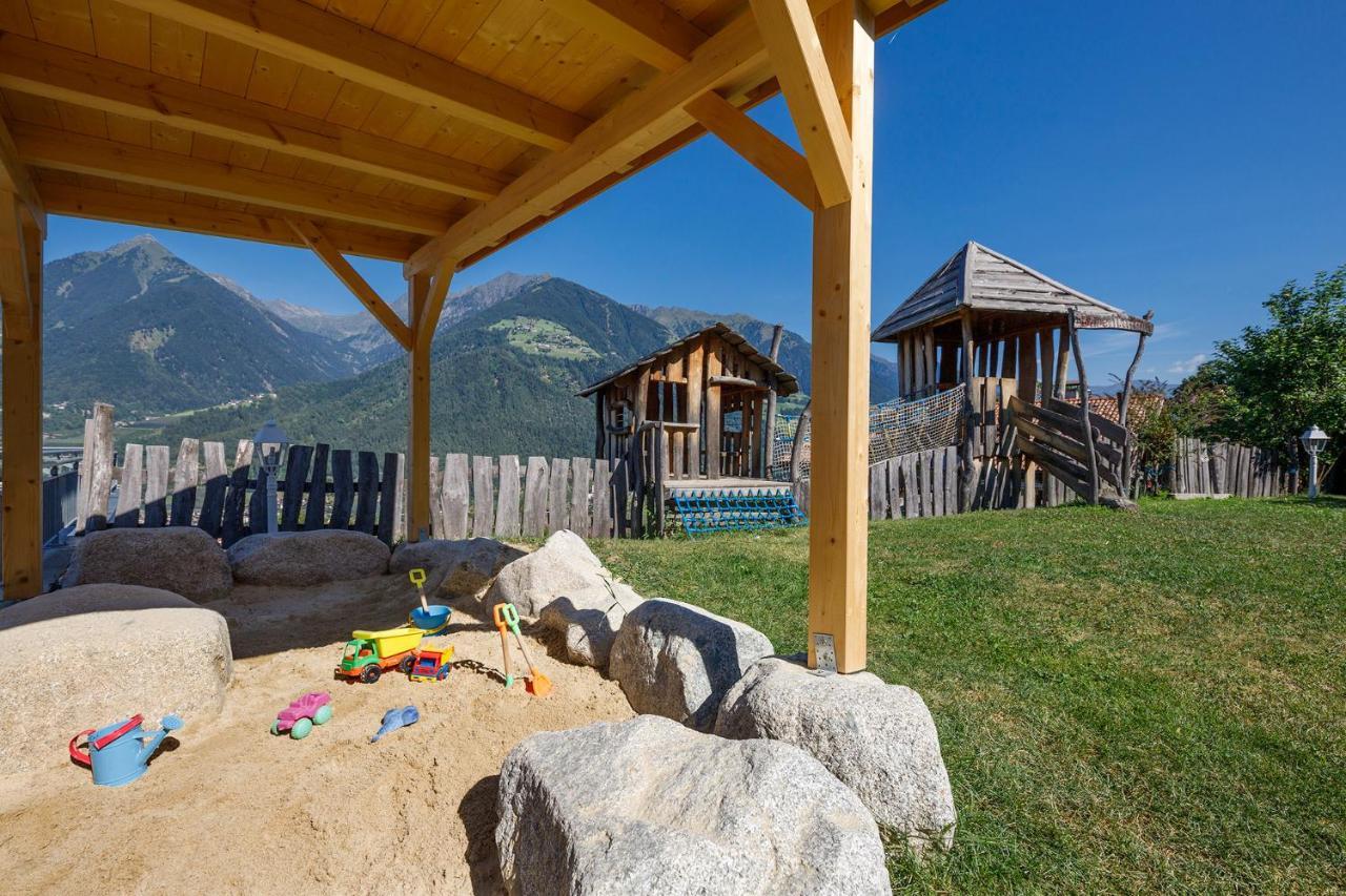 Family Hotel Gutenberg Шена Екстер'єр фото